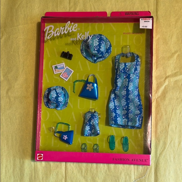 Barbie Other - Barbie and Kelly Fashion Avenue Set NIP